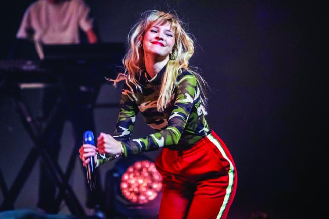 Angèle en concert - Marseille