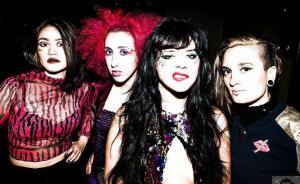 Glam Skanks : Paillettes & Rock'n'Roll