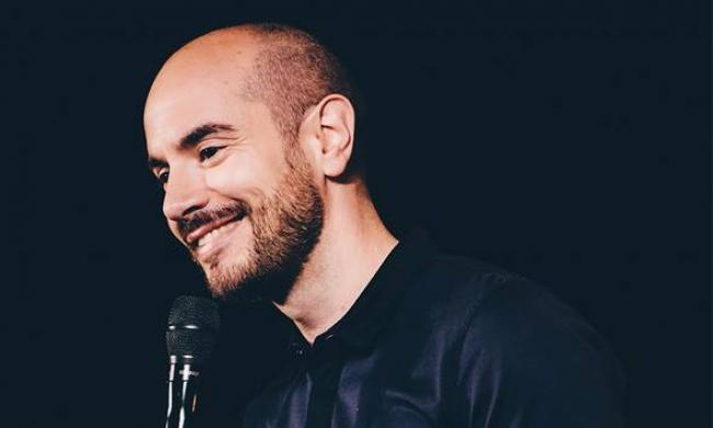 Kyan Khojandi au Quai du Rire