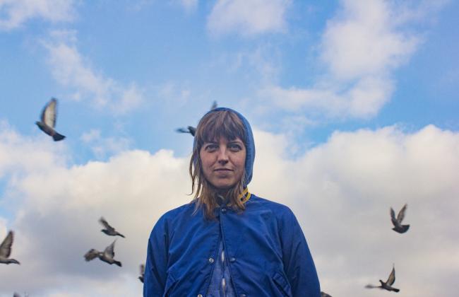 Rozi Plain en concert à Feyzin