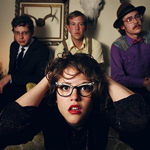SALLIE FORD & THE SOUND OUTSIDE