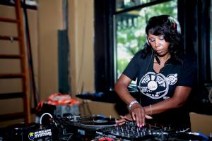 Women On Mix Round III DJ MINX Detroit USA