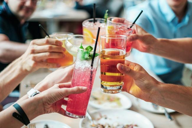 3 idées reçues sur l'alcool