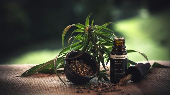 A-t'on le droit de se procurer du CBD, ce “cannabis light” anti-anxiété ?