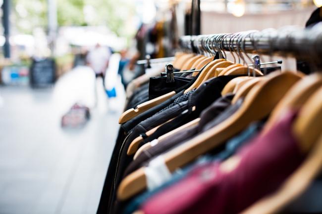 Grande Braderie : contre le sida, la mode contre-attaque