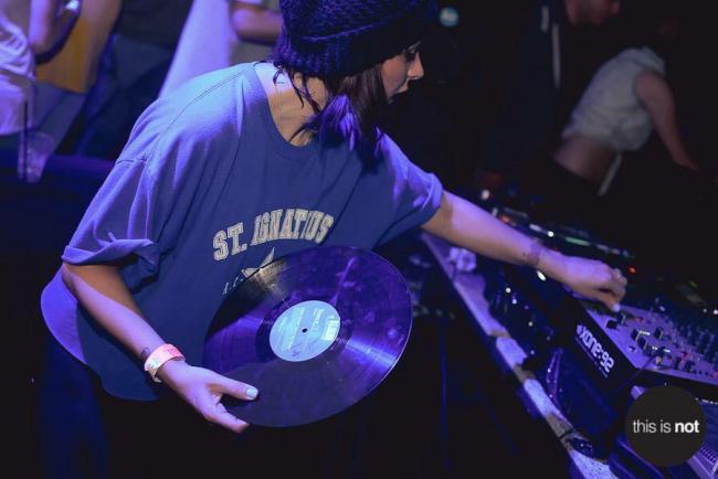 Marseille : On Air x Cabaret Jack Ollins / Bloody Mary / Woo York
