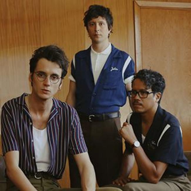 Toulon : Radio Elvis + Requin Chagrin en concert