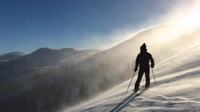 Les accessoires indispensables pour lutter contre le froid au ski